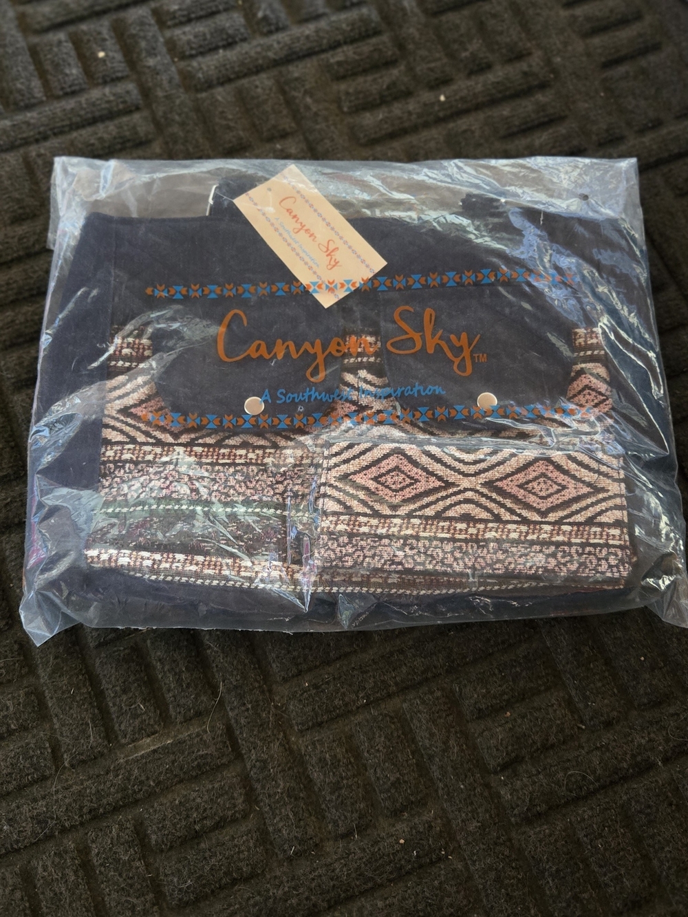 Canyon Sky Southwestern Tote Bag - Navy with Pink Geometric Accents